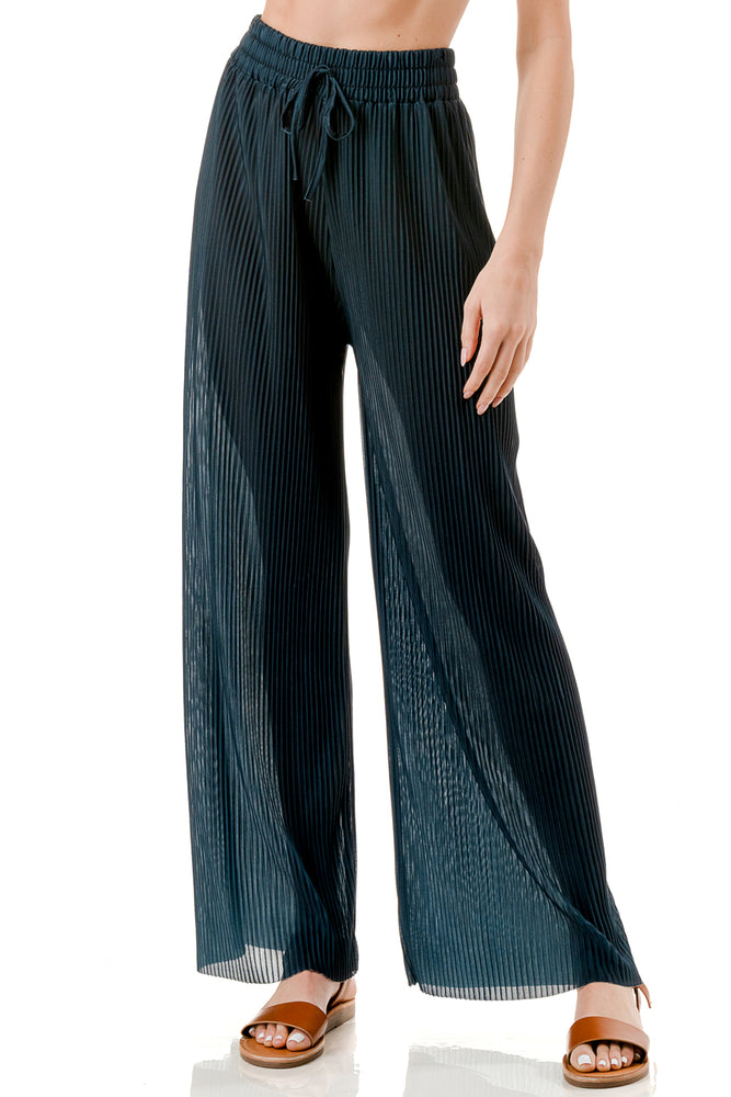 WOMEN'S STRETCH PLEATED PANTS: Solid