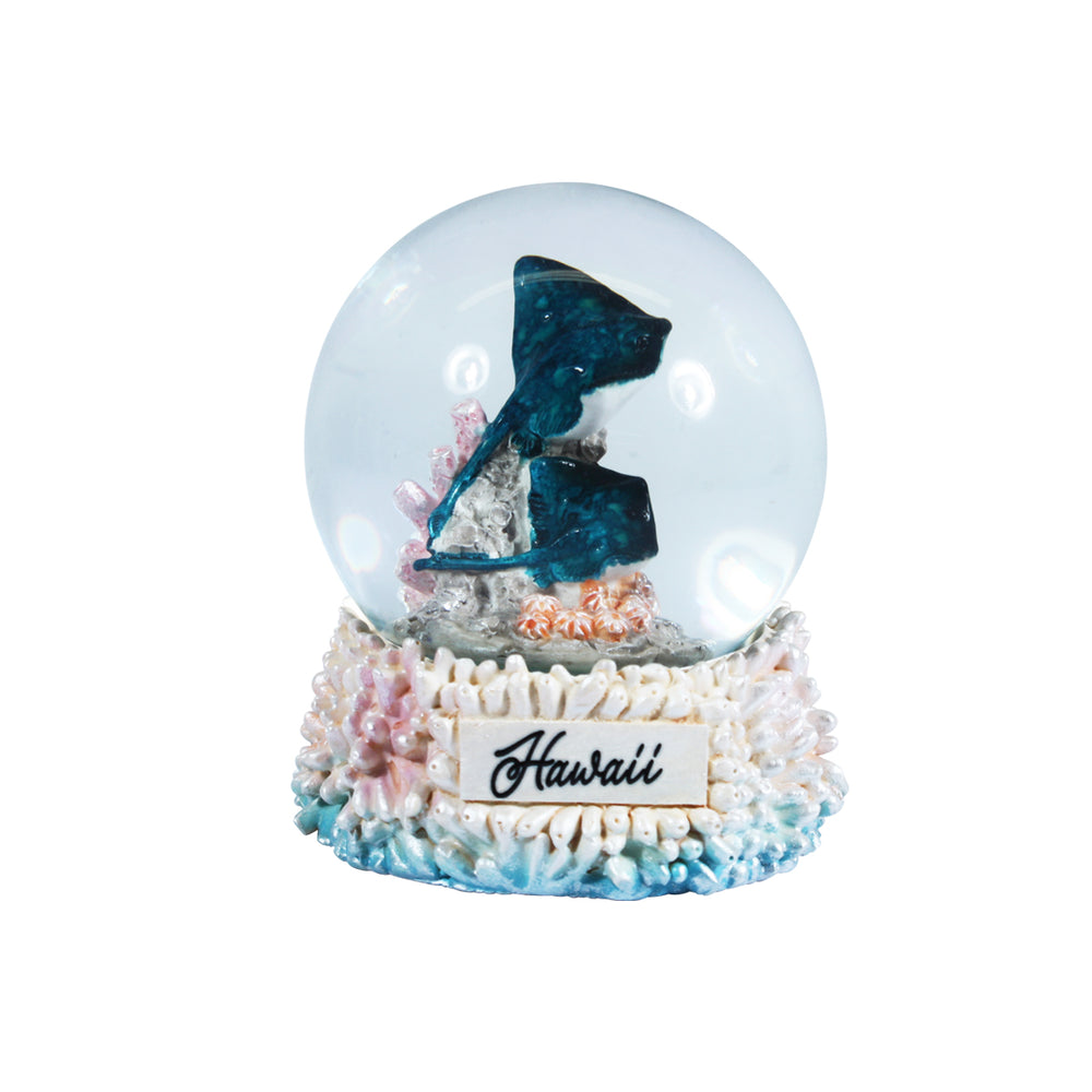 RESIN WATER GLOBE: Manta Ray-Hawaii