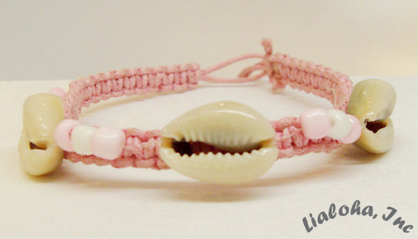 SHELL STRING BRACELET